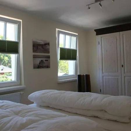 With 1 Bedroom Zingst